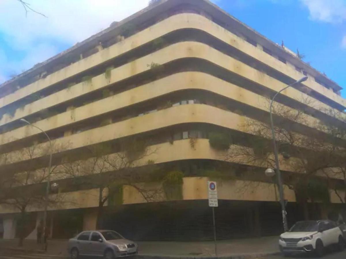 Edificio Trovador Lägenhet Sevilla Exteriör bild